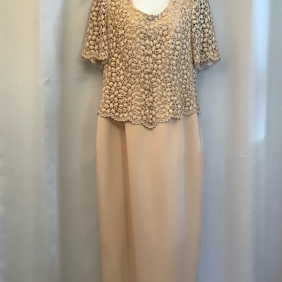 Obsessions Couture Dress Women’s Size 14 Lace Metallic Maxi Formal - Picture 9 of 9